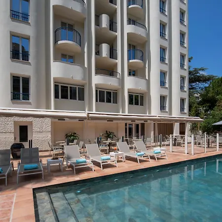 Hotell Amarante 4*